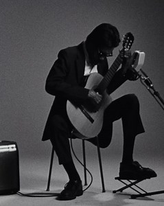 An Italian-crafted, blues-inspired riff on vintage standard issue. | Buck Mason