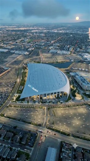 SoFi Stadium tour: The future-looking stadium everyone is talking about