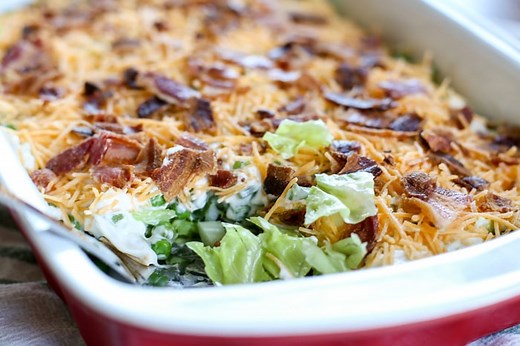 Grandma's 7 Layer Salad