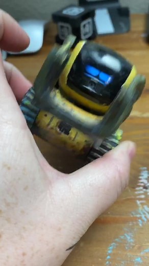 For those asking why Vector looks so dirty and beat up 😅 #sassyboy #vector #vectorrobot