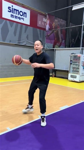 Basic skills of footwork under the basket#Basketball#Basketball teaching