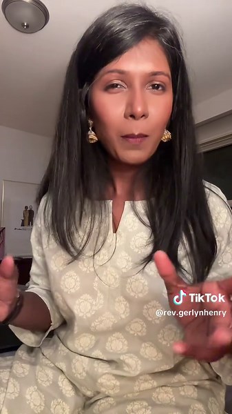 What are the cockroaches in your life that you’re trying to escape instead of learning to hold? As a clergy person, my cockroach is often my insecurity around my parish’s “success”. As I learn to hold my cockroach, I can say “I am not sure what success looks like and I am enjoying being here.” I am able to land on gratitude for the opportunity to be a priest and my action is letting go and trusting the Holy Spirit more. #anglican #howtoholdacockroach