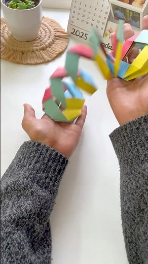 Origami Slinky toy tutorial ✨ | Modular Origami by Jo Nakashima | Art beats