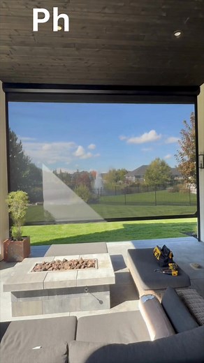 What's pretty to look at even when you can't see it? | Phantom Retractable Screens