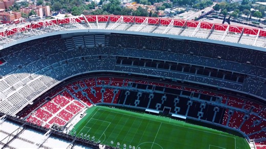 A real privilege to get to call a match at the historic (and newly renovated) Estadio Azteca (now Estadio Banorte) tonight. @ClubAmerica and @NashvilleSC battle for a spot in @TheChampions Cup Semifinals. @sgevans and I are on the World Feed from 11:25 ET! ⚽️🎙🌎
