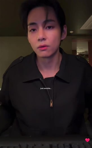 Calm Conversations: Taehyung's Gentle Approach