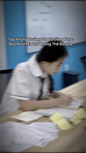 Top Trường Đại Học Có Đồng Phục Đẹp Nhất 2023