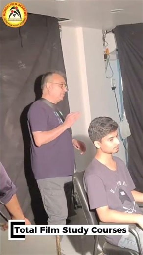 Trolley Practical | Mumbai Film Academy. 🎥 #trolleypractical #learning #MumbaiFilmAcademy