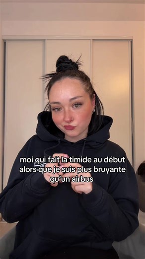 Comédie Timide : Montaine Ange à l'Honneur