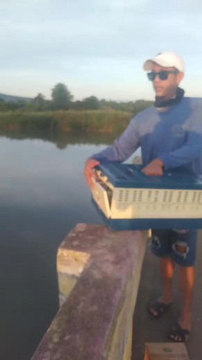 POV:yung nanghiram klng ng t-box tas nasira mo pa HAHAHAHAHAHAHA | Lewis Loft