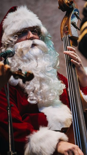 1M views · 28K reactions | Why did Santa Claus himself join The U.S. Army Band Country Roads?  鸞 Because he *sleighs* those low notes like nobody else! Please, ho-ho-hold your applause. As we march along into this holiday season, we hope you enjoy this snippet from the spiritual, “Children, Go Where I Send Thee,” performed by The U.S. Army Band Country Roads as part of the 2017 American Holiday Festival. | The United States Army Band | Facebook