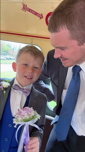 🚍 Old Fashioned Bus to London Wedding: Fun Ride Ahead! 💒🎉🚍 Vintage Bus Wedding Trip! 🎉 live vlog