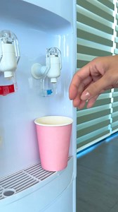 Trucos para el dispensador de agua 😂 💧 | 123 GO Challenge Spanish