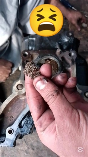 Engine Block Rust Cleaning 😱🔥. #rust #cleaning #yt #ytshorts #engine #diy #engineering #cylinder