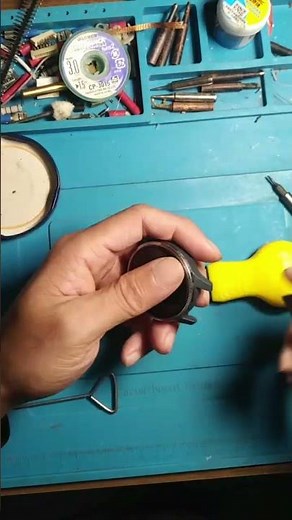 How to remove and replace garmin venu screen.