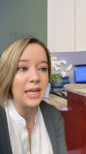 Life as a Medical Receptionist: Front Desk Duties and Challenges