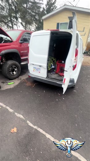 2006 Dodge Ram 1500 valve cover