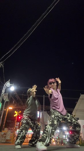 サンドウィッチマンとウマーベラスの流行