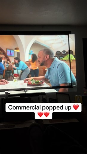 Funny Commercial Actor Moment — Best Commercial Clip