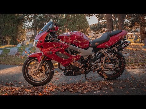 First Ride On A Honda Super Hawk! (Vtr 1000) First impressions 🤯🥵