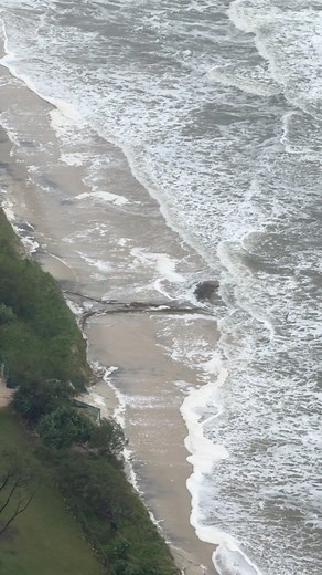 The sand has been washed away! #SurfersParadise #GoldCoast #ExCyclone #CycloneDamage #SandWashedAway #australia | Vanissa Livara