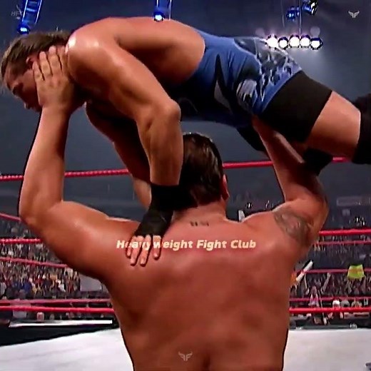 RVD vs The Big Show – Hardcore Championship Match | WWF RAW 2001 #wwehighlights #WWE #wwf #bigshow
