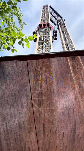 Sasquatch launch tower at Great Escape
