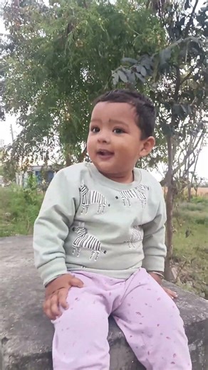 Little baby clapping video 💗#cute #smilesmile #cutebaby #smileforever #baby