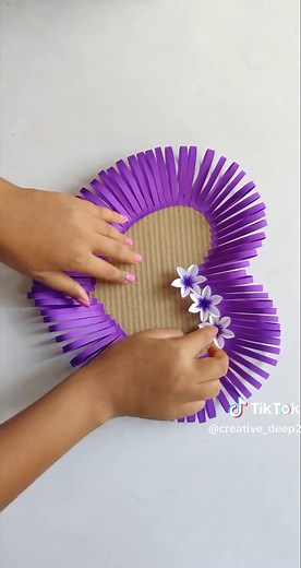 DIY Purple Heart Wall Hanging Craft Idea