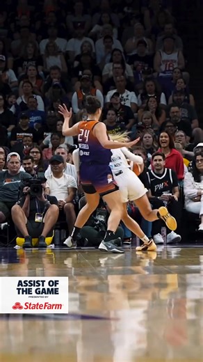 Sophie Cunningham drops it off to Makayla Timpson, who cashes in on the easy bucket for tonight's State Farm Assist of the Game 😮‍💨 | Caitlin Era