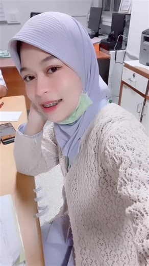 Engaging Office Conversations in a Professional Setting