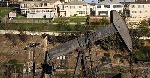 L.A.'s Long, Troubled History With Urban Oil Drilling Is Nearing an End — After Years of Health Concerns
