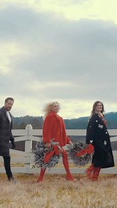 Another tender Tennessee Christmas 🎄 | Little Big Town