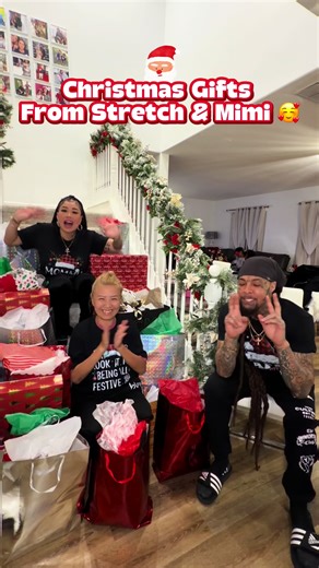 Christmas Gifts from Stretch and Mimi