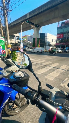 #music #food #streetfood เมืองกรุง