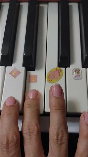 Easy songs for piano - Au clair de la lune (for begginers )