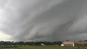 Amazing Shelf Cloud On A Tornado Warned Storm In West Springfield, Mo Moments Ago! "Tags" Reed Timmer: Meteorologist and Extreme Storm Chaser KY3KY3 StormTeamBrandon Beck KY3Abby Dyer KytvSteve Grant KY3 News | Live Storm Chasers