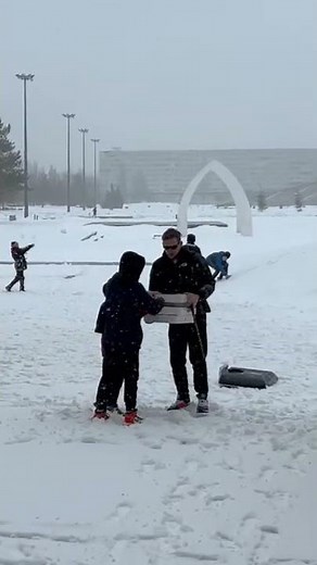 Do you would help?😳😇