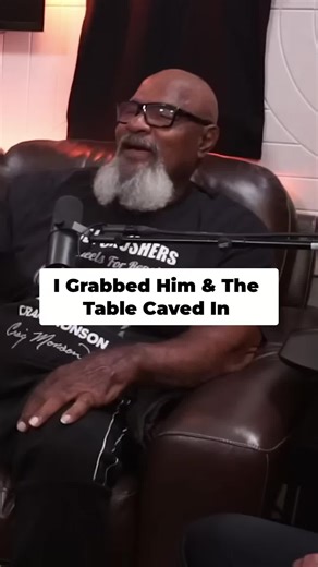 We're still honoring the legendary Craig Monson today. Having Big Craig on the podcast brought out some amazing stories from his life, and we loved every single one of them. In this clip, Craig tells us how he handled a rowdy heckler at a comedy show back when he was a bouncer. You're gonna enjoy this one. Rest well, Big Craig Monson. The full 2 part interview with Craig is up on the Home of the F Y'all Podcast YouTube channel. #ctfletcher #craigmonson #legend