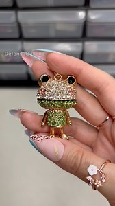 Frog suitcase & green butterfly beaded keychain 🐸💚 #satisfyingvideo #satisfying #asmrsounds #asmrvideo #satisfyingasmr #oddlysatisfying #relaxingvideos #anxietyrelief #fyp #viralreels #asmr #trendingreels #StressRelief #anxietyrelief #tiktokmademebuyit #musthave #satisfyingsounds #fypシ゚viralシfypシ゚viralシalシ #fypchallenge #viralvideochallenge #frog #frogsofinstagram | Defense Queens Keychains