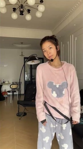 Korean Women's Stylish Mini Poses: 155cm Fashion Inspiration