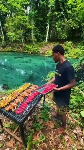 Senang lihat Papua makin dibangun dengan arah yang makin jelas.