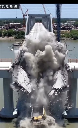 UNBELIEVABLE Bridge Fail! #Epic