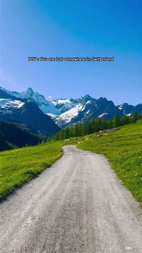 Alone or with someone in this place? 🥰 #switzerland #nature #mountains #alp #swissalps