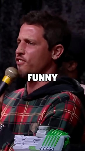 Tony Hinchcliffe Is Not Impressed By Bucket Pull! 😂 | Kill Tony ft. Steve O + Adrienne Iapalucci
