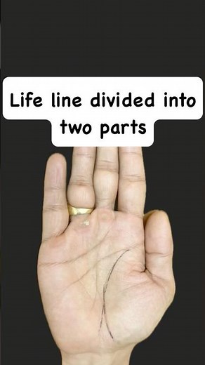 Life line Divided into two parts #astrology #palmistry #lifeline