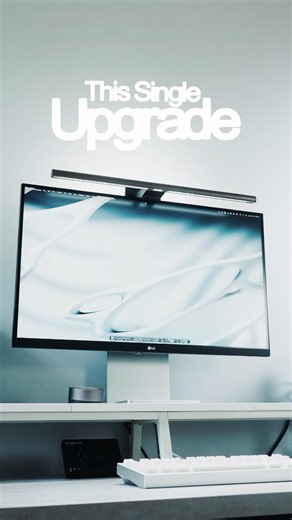 This single upgrade elevated my desk setup #ScreenBarHalo2 #BenQ #LightMeetsInsight #tech #desksetup