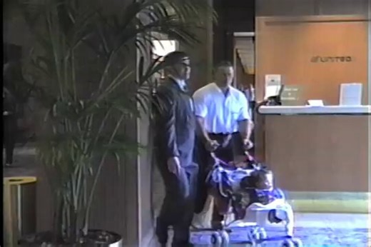 Home video found footage of WWE Legends arriving in Chicago for WrestleMania 13 in 1997.Recognize anyone?#ChicagoHistory ☑️