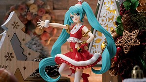 Hatsune Miku Christmas Figure Appears Late November 2023