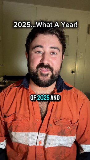 What a year 2025 has been! I’ve reached some massive milestones and helped so many people with their move to Australia and journey into FIFO. I will continue to keep pumping out the FIFO videos and FIFO advice to help people. Hoping to just keep growing my social accounts and expand the reach of people that are looking help with getting their foot in the door with FIFO. If anyone has any questions about FIFO or are interested to get into FIFO, get them into the comments below 👇 #fifo #fifolife 